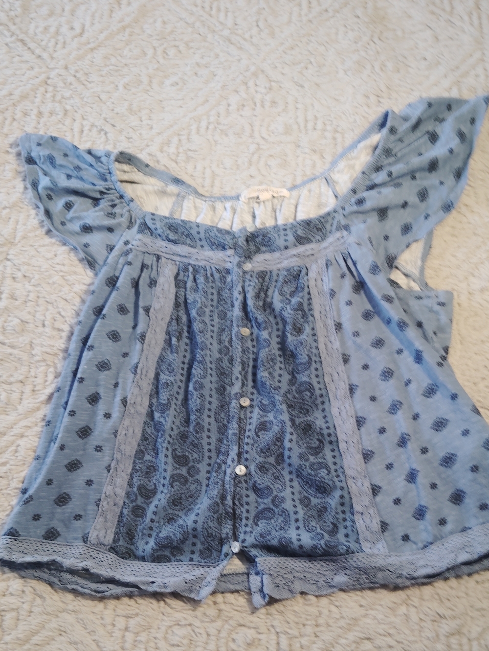 Rewind Light Blue Paisley & Dot Button-Front Blouse